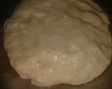 A picture of step 2 of Chicken pizza.