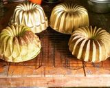 Foto langkah ke 7 dari resep Bolu Coklat Pandan 5 Telur.