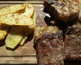 Foto del paso 3 de la receta: Papas rosadas con romero a la parrilla