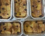 Foto langkah ke 9 dari resep Bread Puding Raisin with Vanilla sauce.