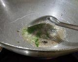 વઘારેલી ખીચડી (Vaghareli Khichdi Recipe In Gujarati) રેસીપી સ્ટેપ1ફોટો