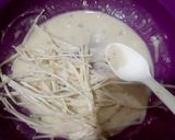 Foto langkah ke 2 dari resep Jamur Enoki Krispi.