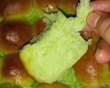 Foto langkah ke 8 dari resep Roti sobek pandan anti gagal.