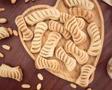 صورة لخطوة 9 من وصفة غريبية الورقة 🇩🇿 كوكيز بالفول السوداني 🥜