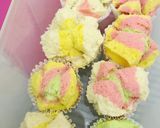 Foto langkah ke 6 dari resep Bolu Kukus Mekar Merekah.