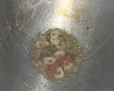 Foto langkah ke 1 dari resep Tumis orek bayam.