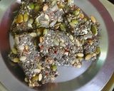A picture of step 5 of Chia crackers.
