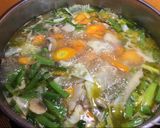 Foto langkah ke 4 dari resep 5. Sop Kulit Ayam SukaSuka.