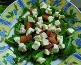 Foto del paso 2 de la receta: Ensalada con queso y mermelada