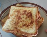 Foto langkah ke 4 dari resep French toast.