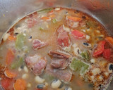 Foto del paso 6 de la receta: Carillas con costillas