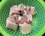 Hình bước làm 1 của món SP.1029 - Thịt Kho Đông Pha Tàu Xì