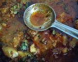 खस्ता कचौड़ी और आलू की सब्जी (khasta kachodi aur aloo ki sabzi recipe in Hindi) रेसिपी चरण 3 फोटो