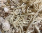 Foto del paso 4 de la receta: Pollo con tallarines gratinados
