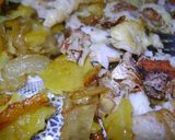 Foto del paso 14 de la receta: Papa al curry, cebollas caramelizadas con merluza al pimentón ahumado