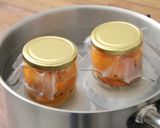Sárgabarack befőtt recept fázis 6 fotója