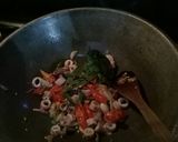Foto langkah ke 4 dari resep Nasi liwet teri magic com.