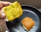 સ્પાયસી સોજી-વેજ બન : રેસીપી સ્ટેપ5ફોટો
