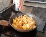 Foto del paso 9 de la receta Patatas al ajillo