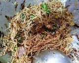 शेवई उपमा (Sevai Upma Recipe In Marathi) रेसिपी स्टेप 3 फोटो 
