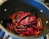 A picture of step 3 of Birria Caldosa.