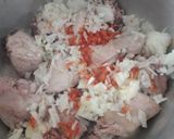 Foto del paso 2 de la receta: Arroz amarillo con estofado de pollo
