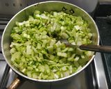 Foto del paso 2 de la receta: Bocadillos de acelga con soja al horno