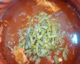 Foto del paso 7 de la receta: Pollo en pasilla con nopales
