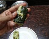 A picture of step 6 of Zucchini stuffed with cheesy Guacamole.