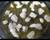 A picture of step 6 of Palak paneer.
