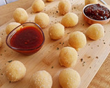 Foto del paso 10 de la receta: Bolitas fritas de provolone con mermelada de piquillos