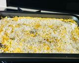 A picture of step 3 of HandvoMix lentil and rice spicy cake.
