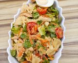 A picture of step 5 of Pasta and Chicken Salad.