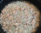 A picture of step 3 of Easy Chicken Soboro Oyakodon (Chicken and Egg Rice Bowl).