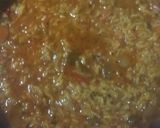 Foto del paso 4 de la receta: Cocina en crisis: Guiso de arroz amarillo coronado con 1 huevo