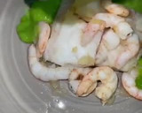 Foto del paso 6 de la receta: Lomos de Merluza y Gambas con Crema de guisantes 🫛