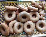 A picture of step 4 of Donuts.