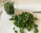 Foto del paso 2 de la receta: Pesto de rúcula con almendras