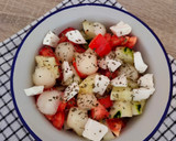 Foto del paso 1 de la receta: Ensalada de melón, mozzarella y albahaca 🍈🍅