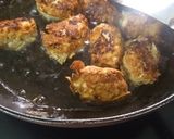 A picture of step 8 of Paneer Fritters.
