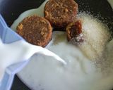 Foto langkah ke 2 dari resep Bolu Kukus Gula Merah (Eggless).