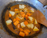 Gambar langkah 3 resipi Kari Ayam Siburan Sarawak simple (version beginner, org single).
