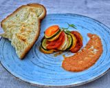 Foto del passaggio 1 della ricetta Ratatouille estiva con salsa romesco