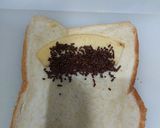 Foto langkah ke 2 dari resep Roti Panggang Gulung Pisang Coklat.