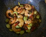 Foto langkah ke 4 dari resep Udang Pete Masak Kecap.