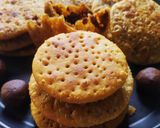 A picture of step 10 of Kharpudi Puri or Pudi stuffed with sweet fragrant besan.