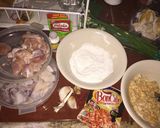Foto langkah ke 2 dari resep Cumi (dan ayam) saos telor asin.