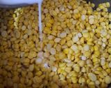 A picture of step 1 of Chana daal halwa.