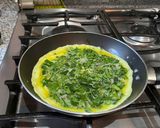 A picture of step 6 of Huevoquiles (Egg Chilaquiles).