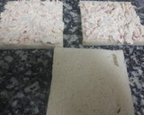 Foto del paso 2 de la receta: Canapés de pan de molde con palitos de cangrejo
